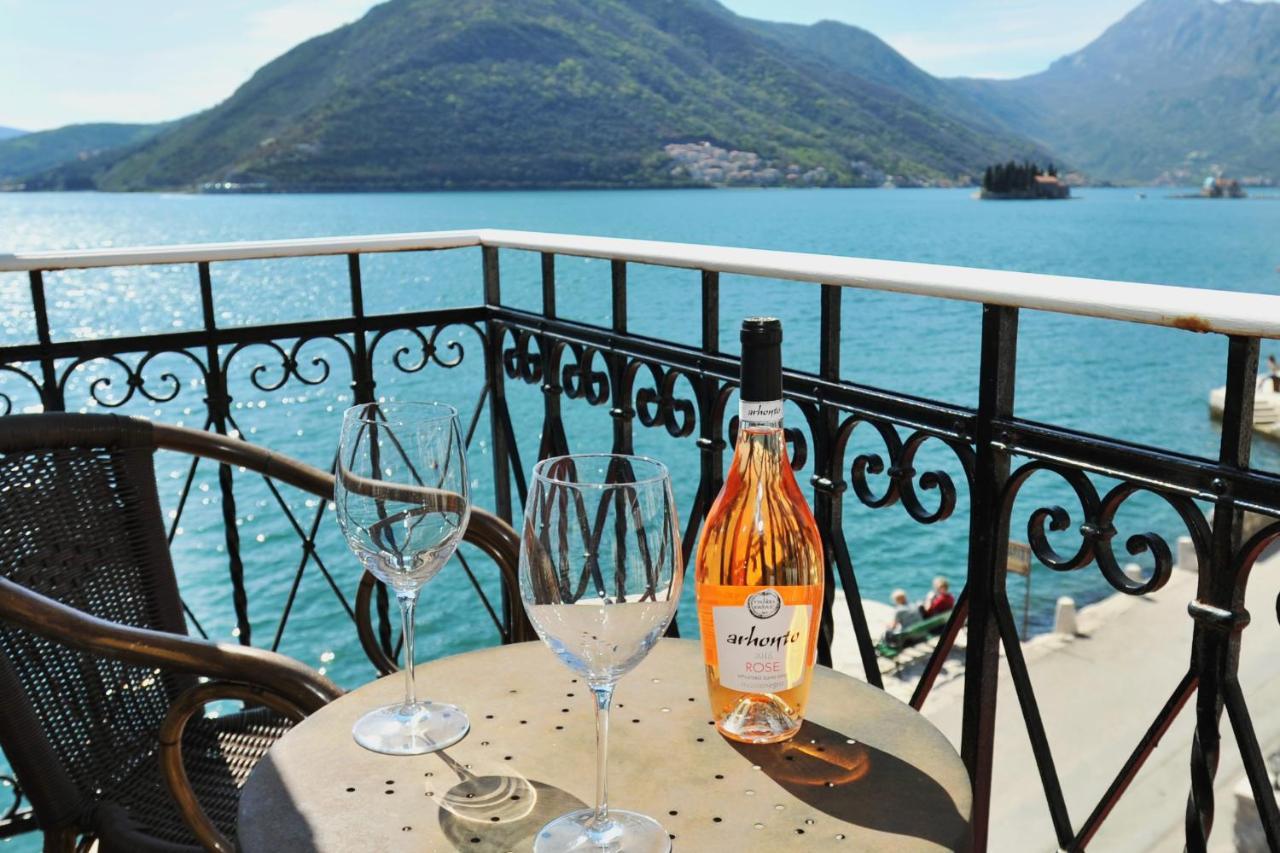 Lady Of The Rocks Apartments Perast Luaran gambar