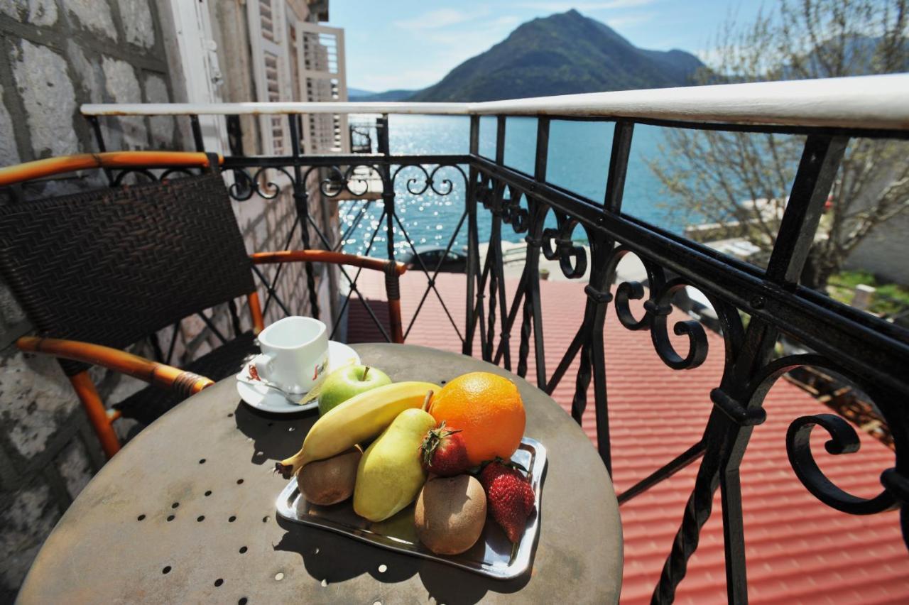 Lady Of The Rocks Apartments Perast Luaran gambar